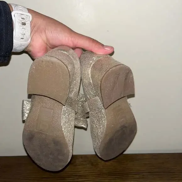 Sam Edelman Girls' Teddy Mini Glitter Gold Mary Janes with Block Heel - Picture 3 of 5